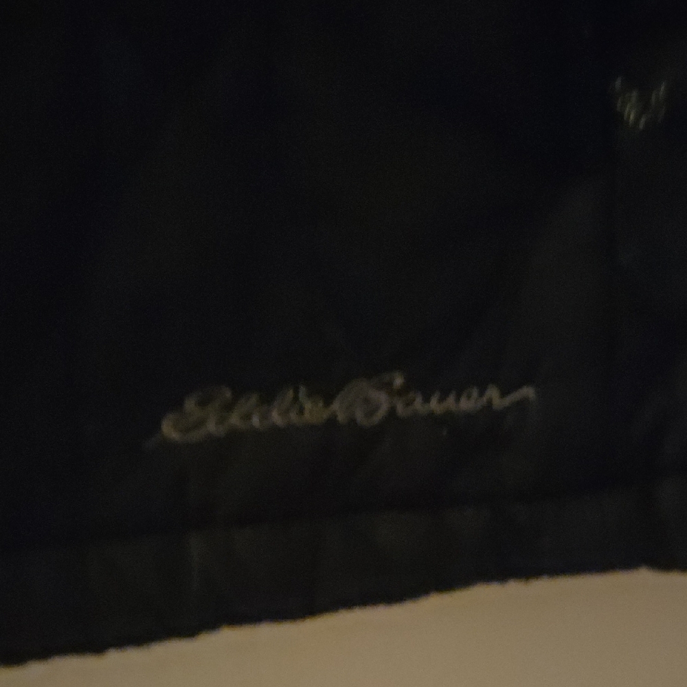 Eddie Bauer Ladies Quilted Jacket - Picture 4 of 6